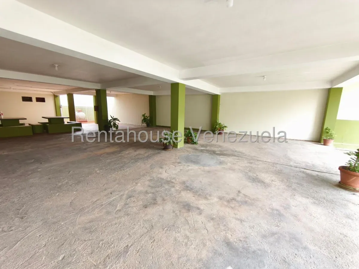 Amplio Apartamento en Venta Sector Centro de La Victoria, Edo. Aragua - 22