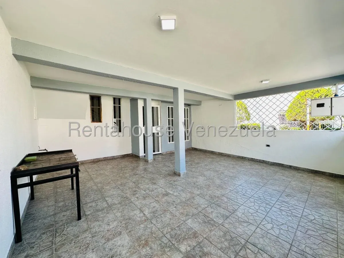 Amplia Propiedad en Venta Urb. Ciudad Jardin, Cagua, Edo. Aragua - 3