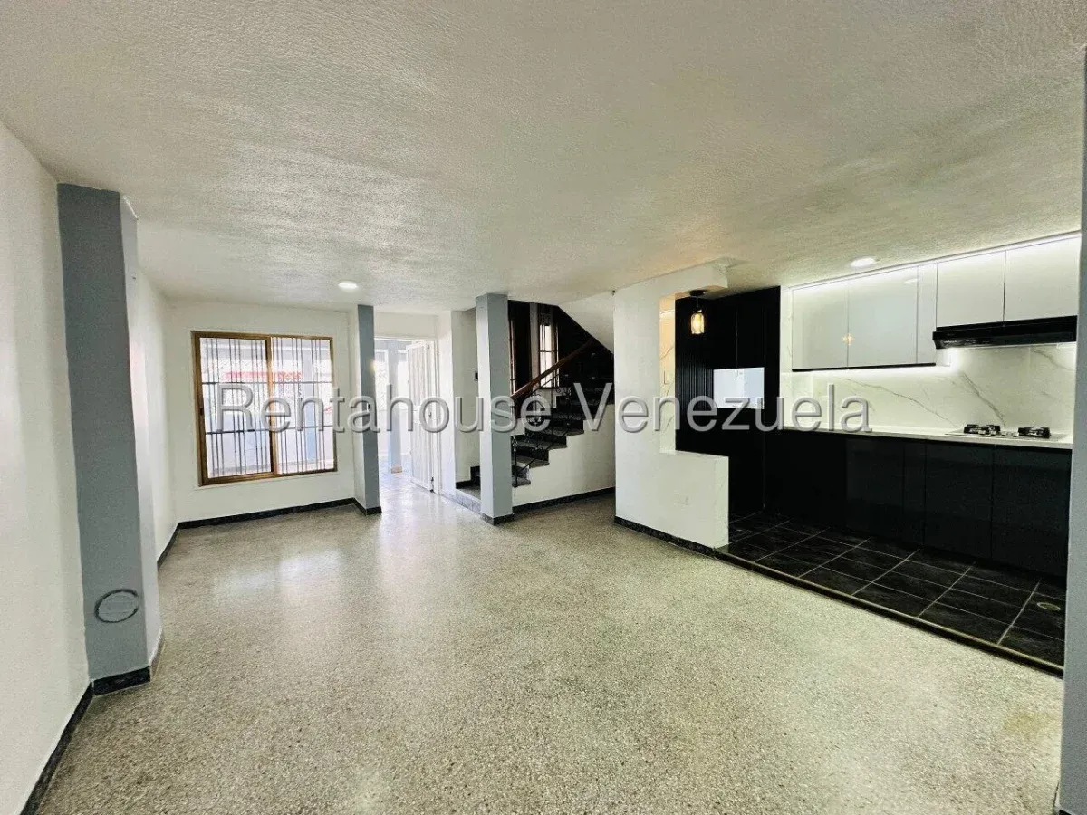 Amplia Propiedad en Venta Urb. Ciudad Jardin, Cagua, Edo. Aragua - 6