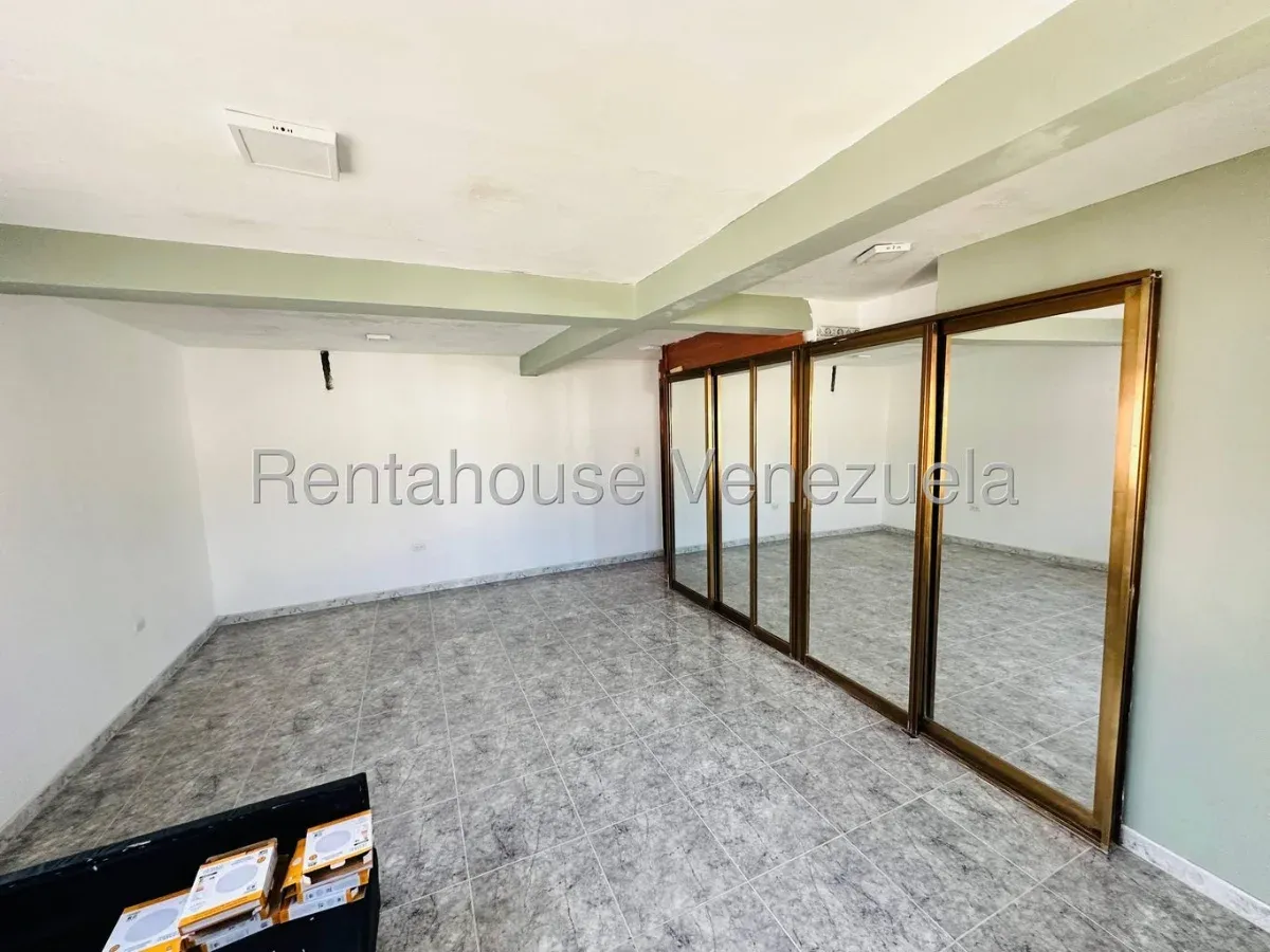 Amplia Propiedad en Venta Urb. Ciudad Jardin, Cagua, Edo. Aragua - 24