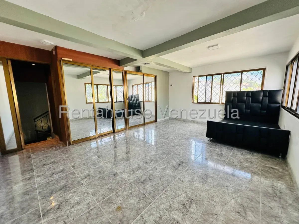 Amplia Propiedad en Venta Urb. Ciudad Jardin, Cagua, Edo. Aragua - 26