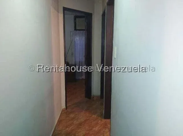 Apartamento en Venta Urb. Bosque Alto, Av. Fuerzas Aéreas Maracay - 14