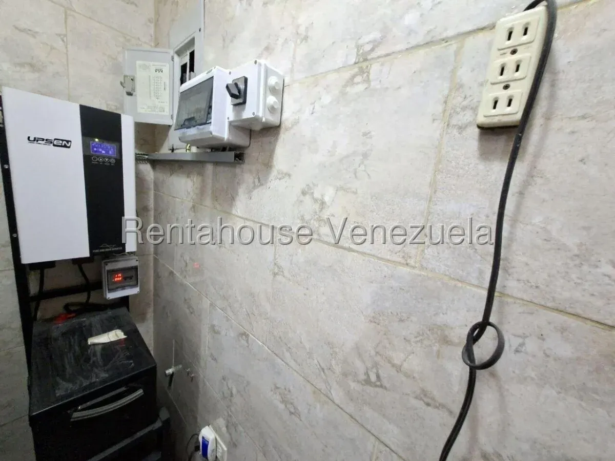 Hermoso Apartamento Totalmente Remodelado en Venta Urb. Los Caobos, Maracay, Piso Bajo - 15