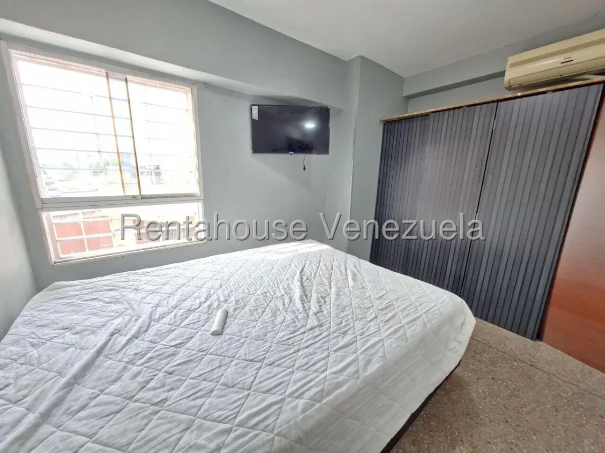 Hermoso Apartamento Totalmente Remodelado en Venta Urb. Los Caobos, Maracay, Piso Bajo - 22