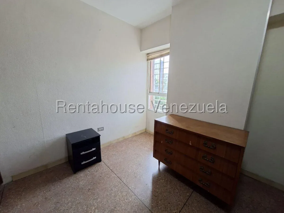 Hermoso Apartamento Totalmente Remodelado en Venta Urb. Los Caobos, Maracay, Piso Bajo - 27