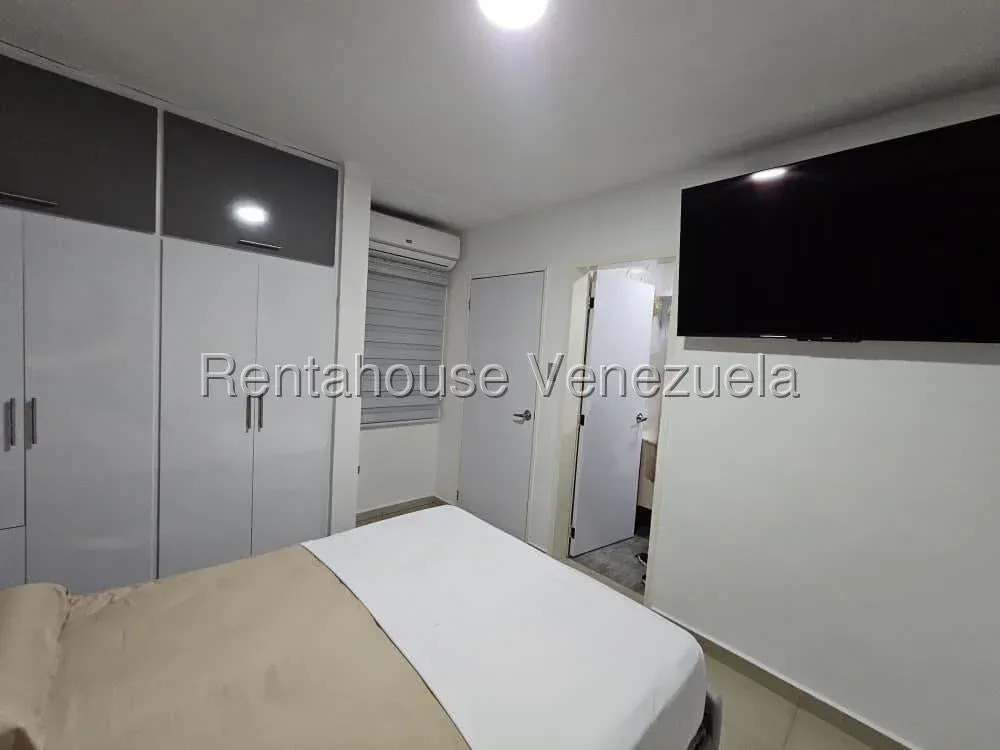 Hermoso Apartamento en Alquiler Urb. Villas Geicas, Av. Dr. Montoya La Morita, Maracay - 11