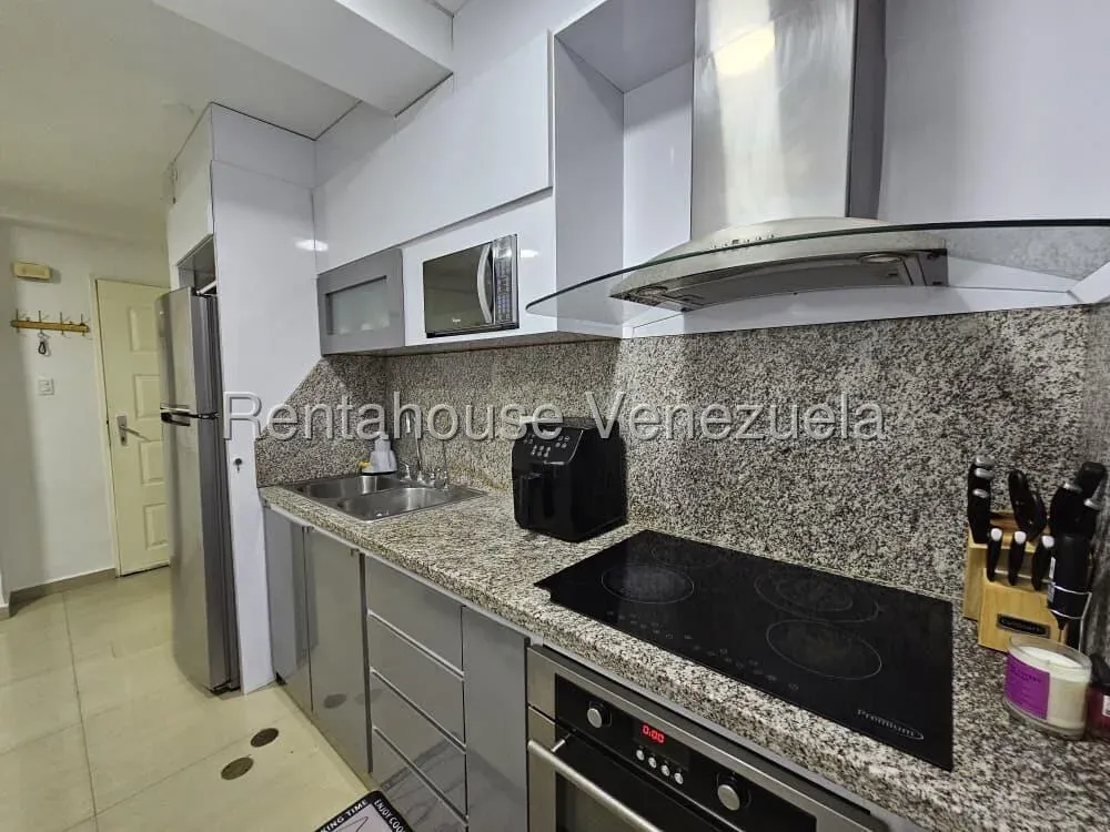 Moderno Apartamento en Venta Urb. Villas Geicas Country, Av. Dr. Montoya La Morita I, Maracay - 7