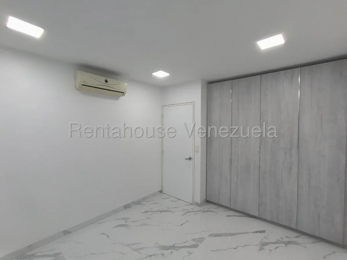 Estupenda Casa en Venta Urb. Sant Homero II, vía San Mateo, La Victoria, Edo. Aragua - 16