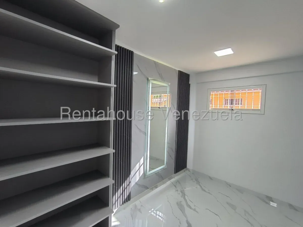 Estupenda Casa en Venta Urb. Sant Homero II, vía San Mateo, La Victoria, Edo. Aragua - 24