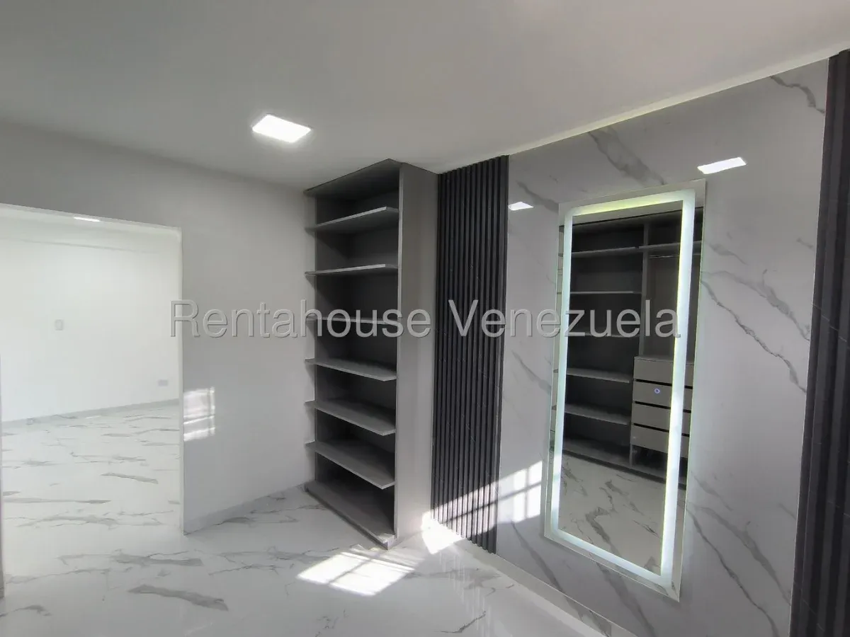 Estupenda Casa en Venta Urb. Sant Homero II, vía San Mateo, La Victoria, Edo. Aragua - 26