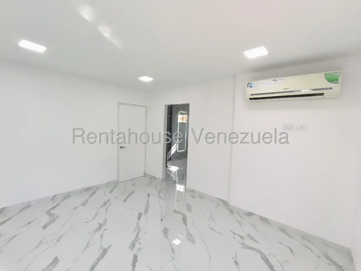 Estupenda Casa en Venta Urb. Sant Homero II, vía San Mateo, La Victoria, Edo. Aragua - 29