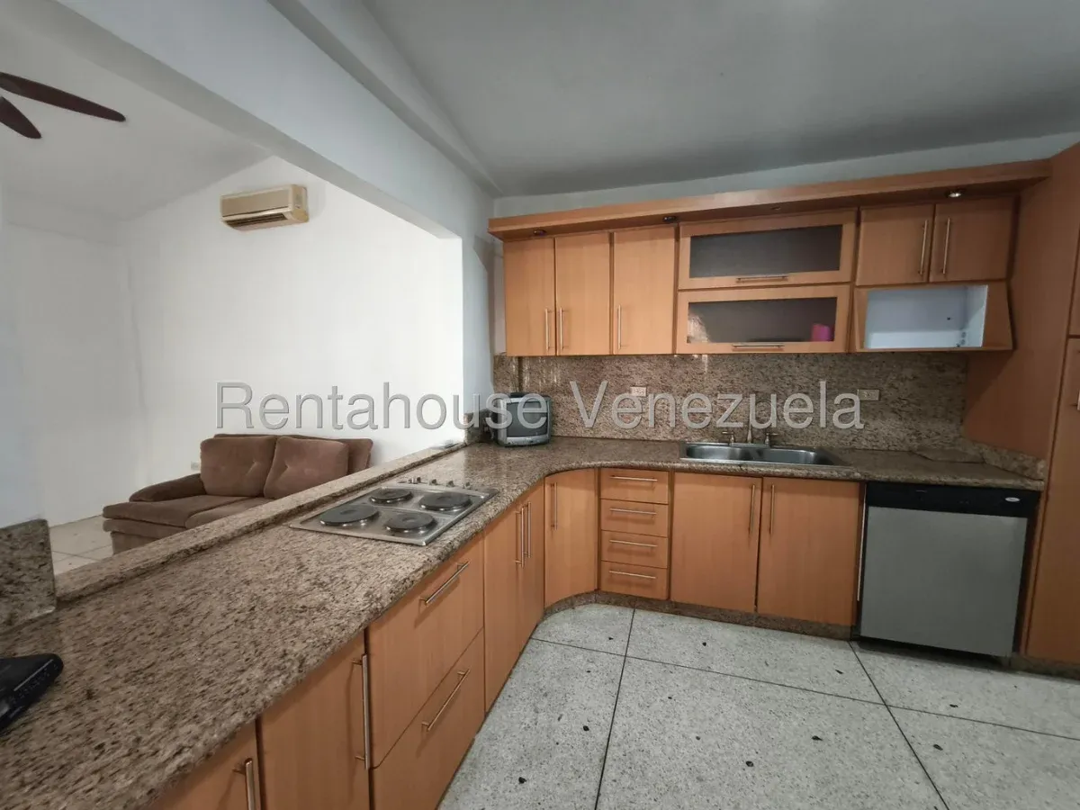 Casa Espaciosa en Venta Urbanización El Centro, Maracay, Edo. Aragua - 9