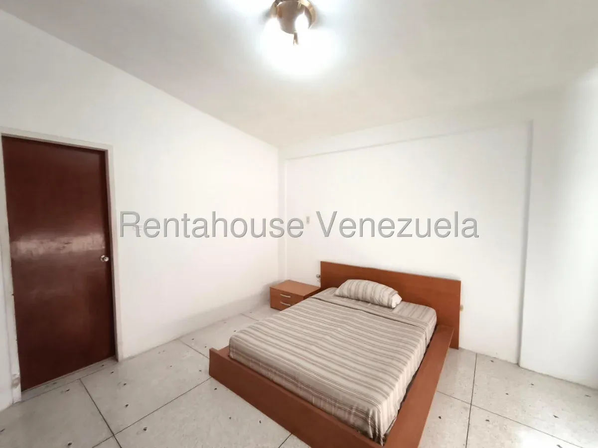Casa Espaciosa en Venta Urbanización El Centro, Maracay, Edo. Aragua - 15