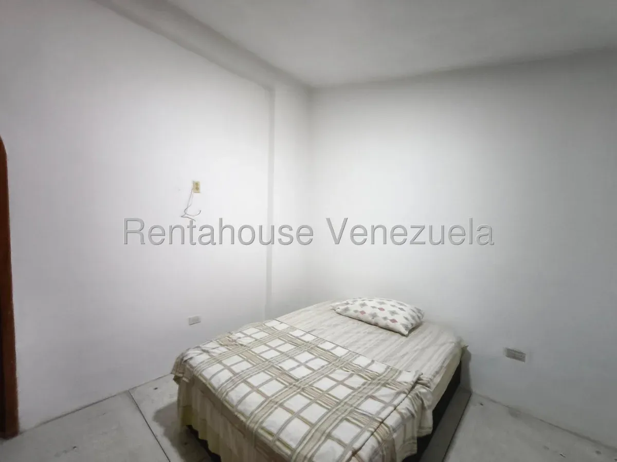 Casa Espaciosa en Venta Urbanización El Centro, Maracay, Edo. Aragua - 18