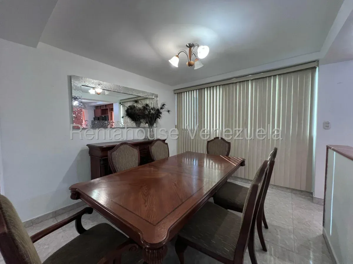 Excelente y Amplio Apartamento en Venta Av. Las Delicias, Zona Norte Maracay - 10