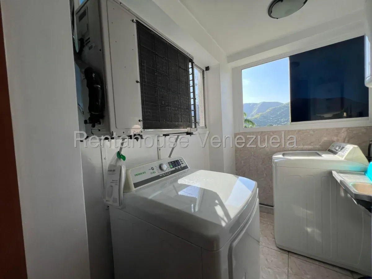 Excelente y Amplio Apartamento en Venta Av. Las Delicias, Zona Norte Maracay - 14