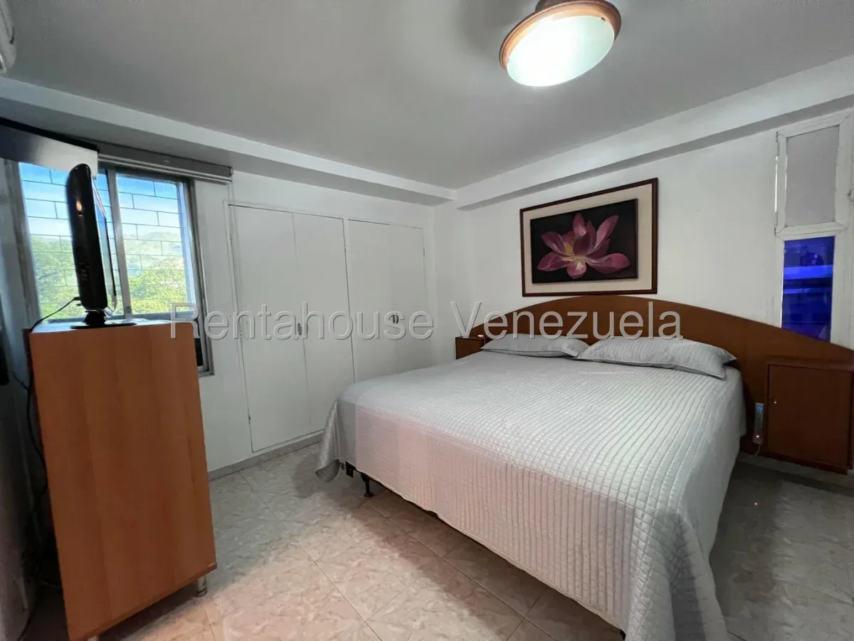 Excelente y Amplio Apartamento en Venta Av. Las Delicias, Zona Norte Maracay - 15