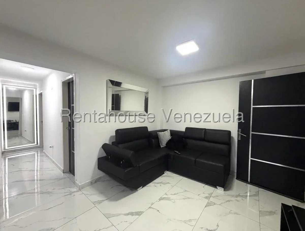 Exclusivo Apartamento en Venta Conjunto Res. Los Roques, Av. Intercomunal Turmero-Maracay - 8