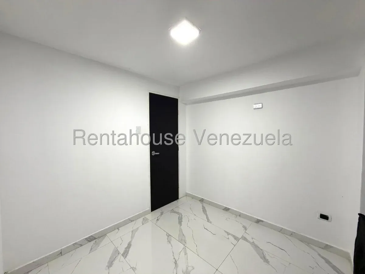 Exclusivo Apartamento en Venta Conjunto Res. Los Roques, Av. Intercomunal Turmero-Maracay - 15