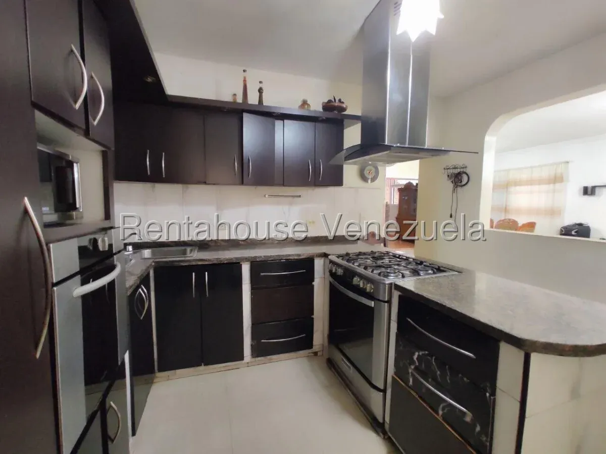 Hermosa Casa Quinta en Venta Urb. La Guaraimita, Av. Intercomunal La Victoria, Edo. Aragua - 6