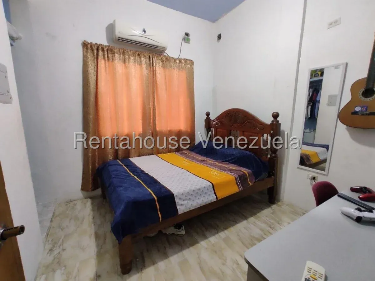 Hermosa Casa Quinta en Venta Urb. La Guaraimita, Av. Intercomunal La Victoria, Edo. Aragua - 17
