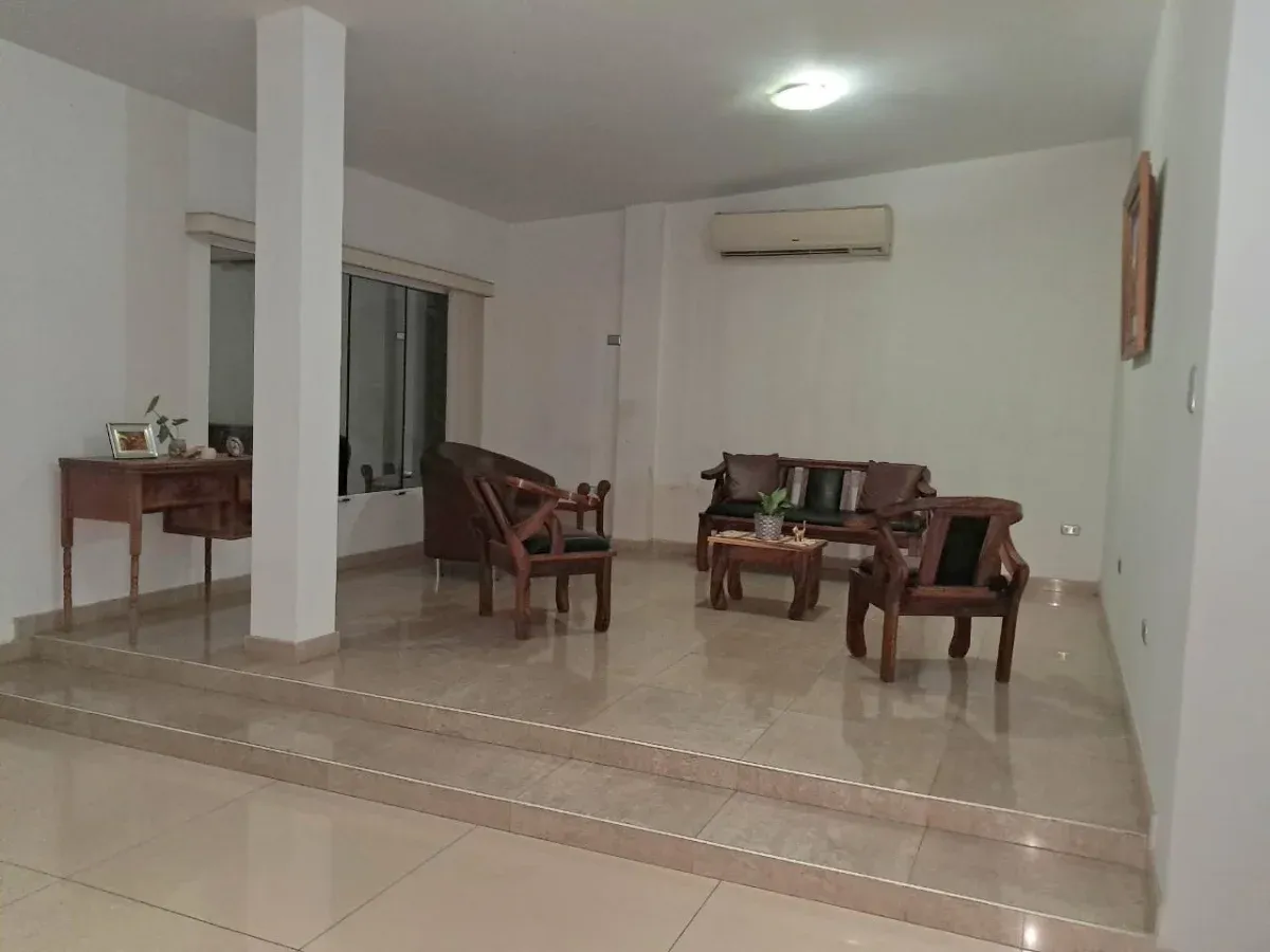 Excelente Oportunidad de Inversion Casa en Venta Urb. Las Amazonas Santa Rita Coropo, Edo. Aragua - 8