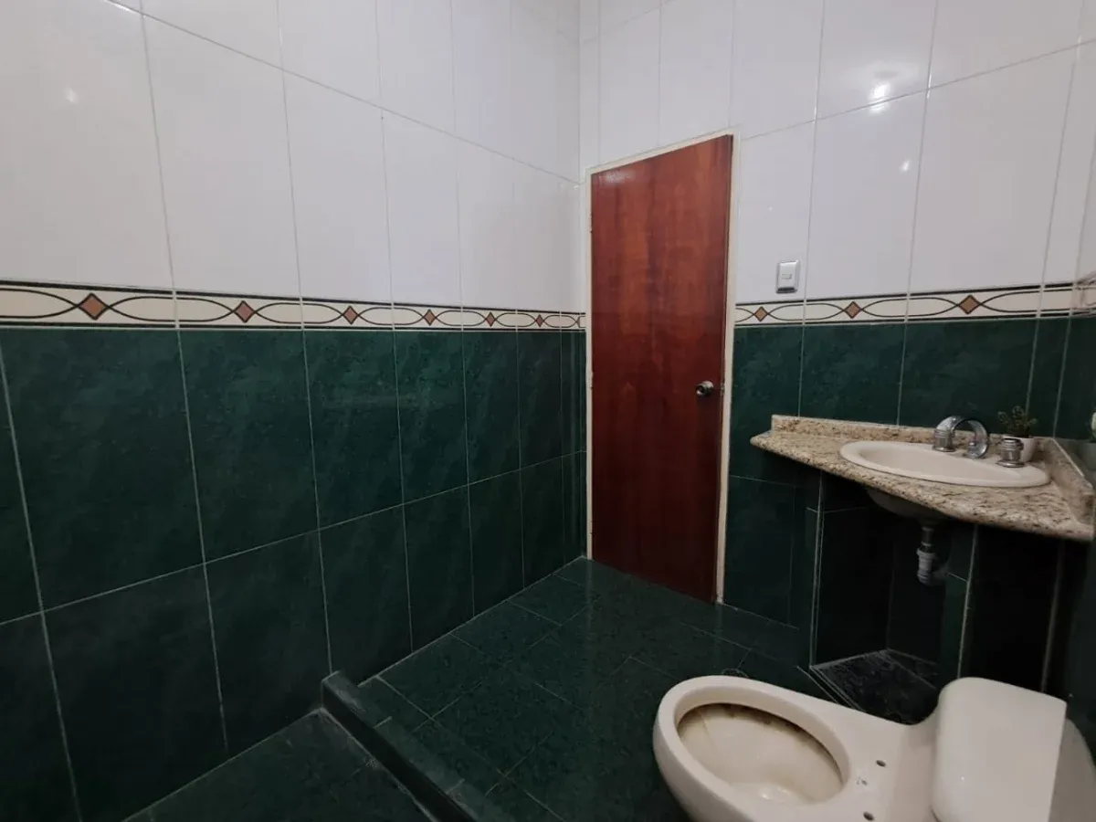 Excelente Oportunidad de Inversion Casa en Venta Urb. Las Amazonas Santa Rita Coropo, Edo. Aragua - 15