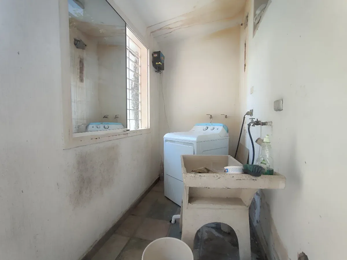 Excelente Oportunidad de Inversion Casa en Venta Urb. Las Amazonas Santa Rita Coropo, Edo. Aragua - 24