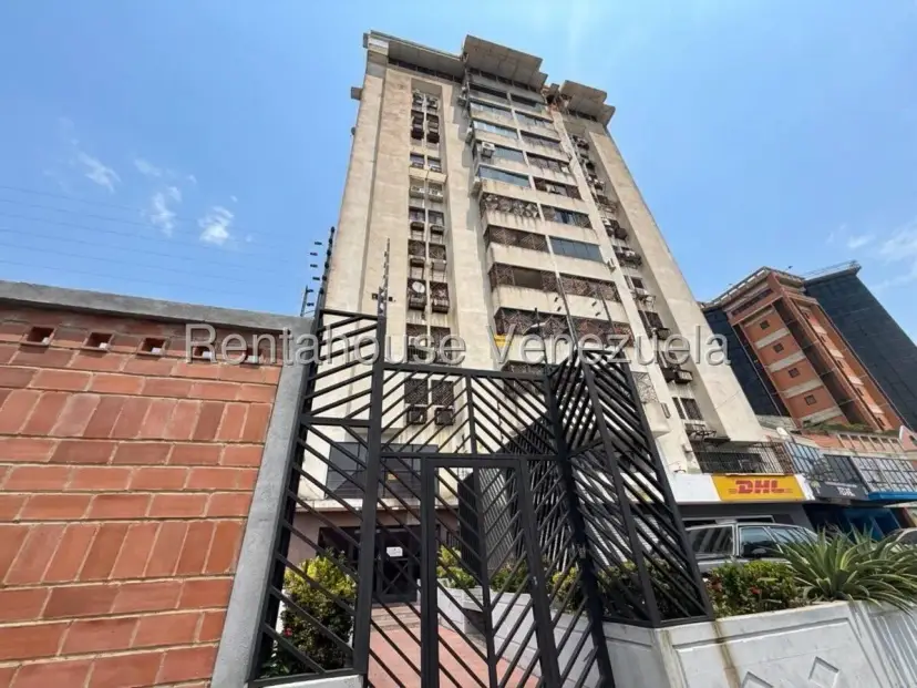 Oportunidad de Inversion Apartamento en Venta Calle Mariño Maracay, Edo. Aragua