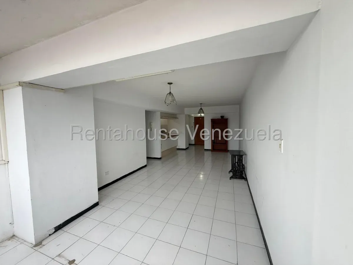 Oportunidad de Inversion Apartamento en Venta Calle Mariño Maracay, Edo. Aragua - 8