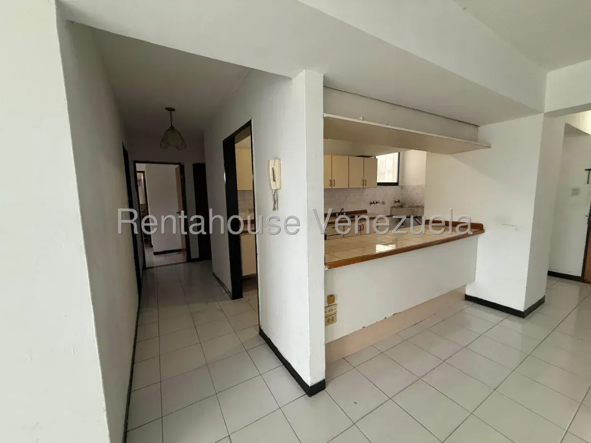 Oportunidad de Inversion Apartamento en Venta Calle Mariño Maracay, Edo. Aragua - 9