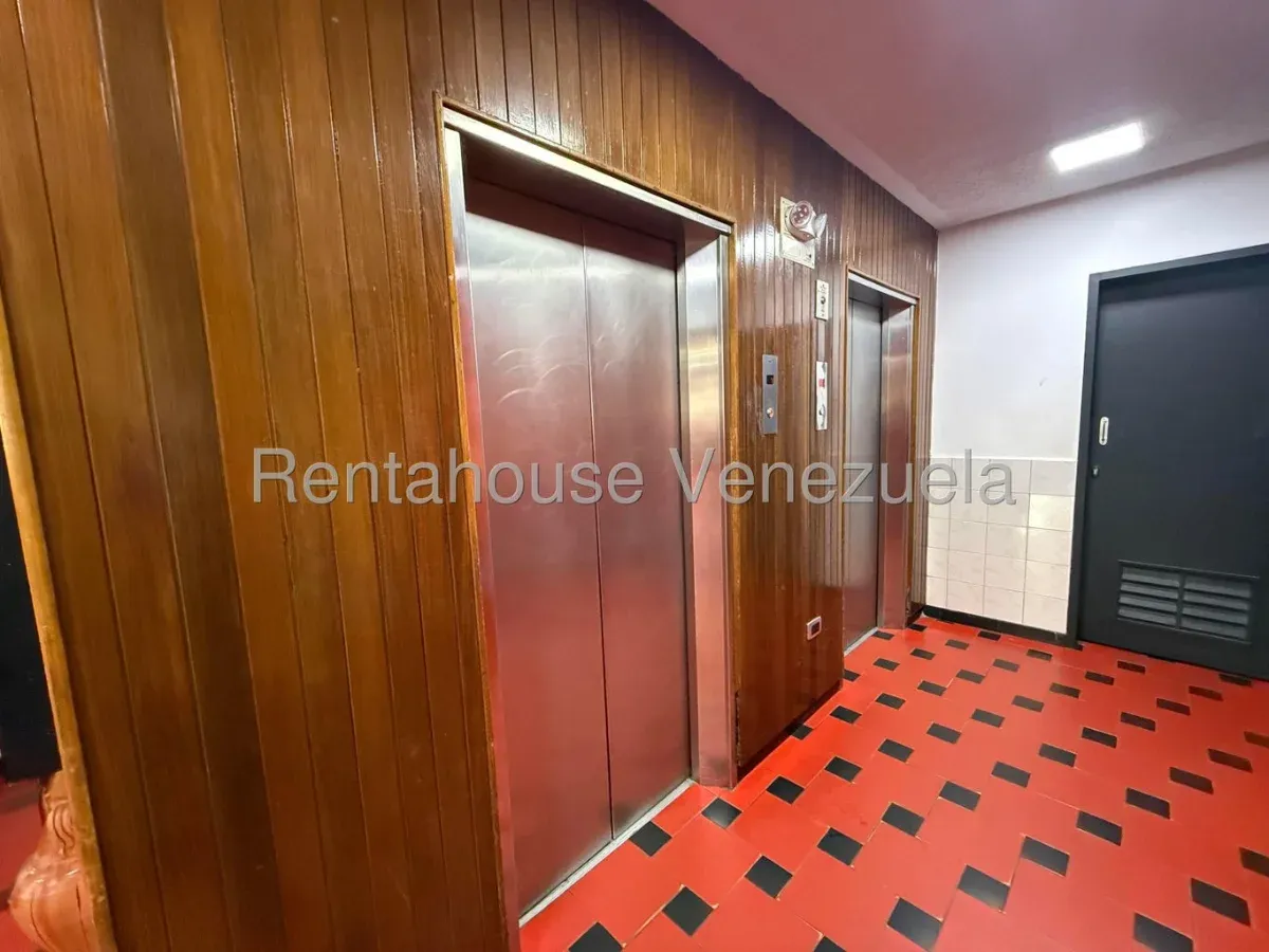 Oportunidad de Inversion Apartamento en Venta Calle Mariño Maracay, Edo. Aragua - 20