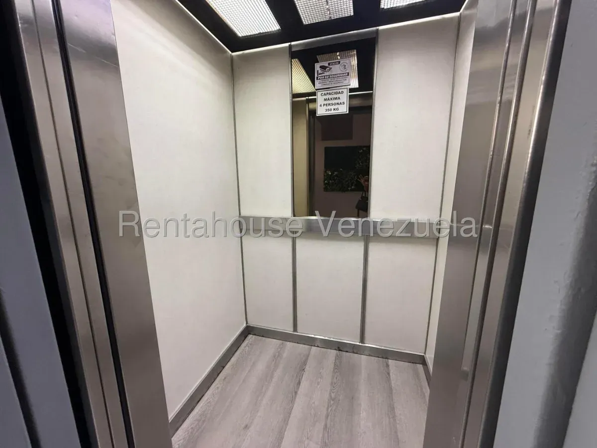 Oportunidad de Inversion Apartamento en Venta Calle Mariño Maracay, Edo. Aragua - 21