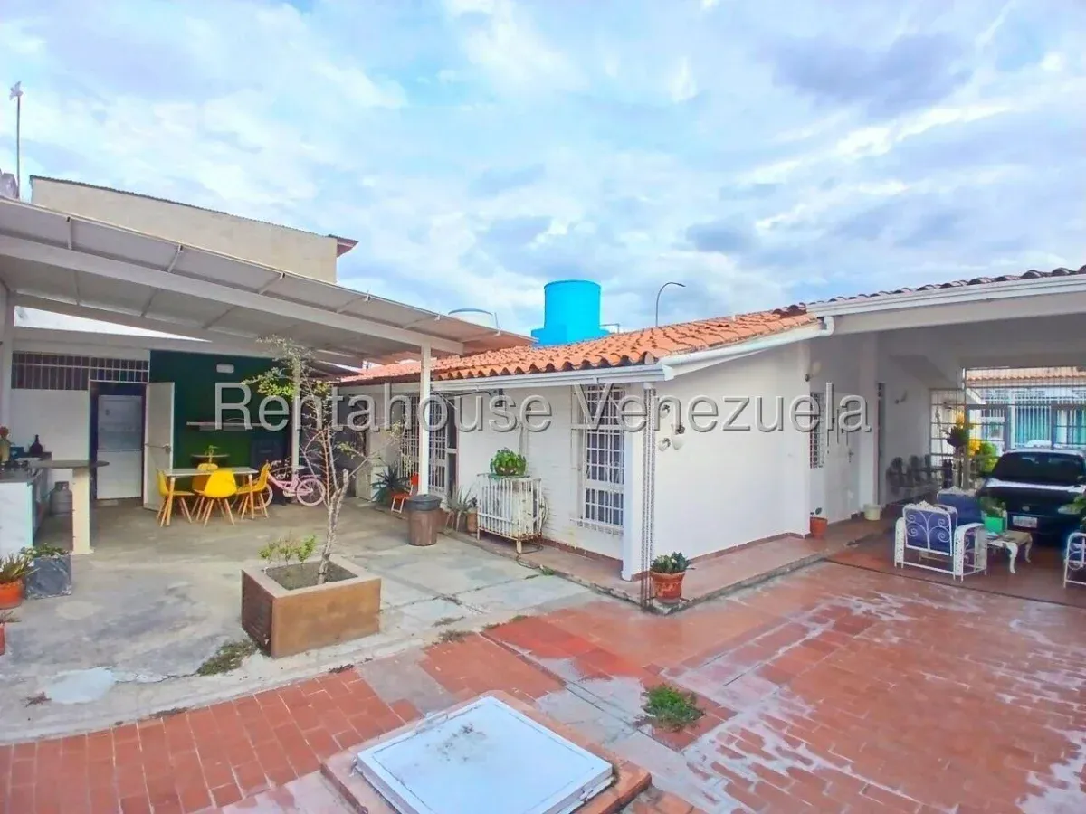 Acogedora Casa en Venta Urb. La Haciendita, Cagua, Edo. Aragua - 22