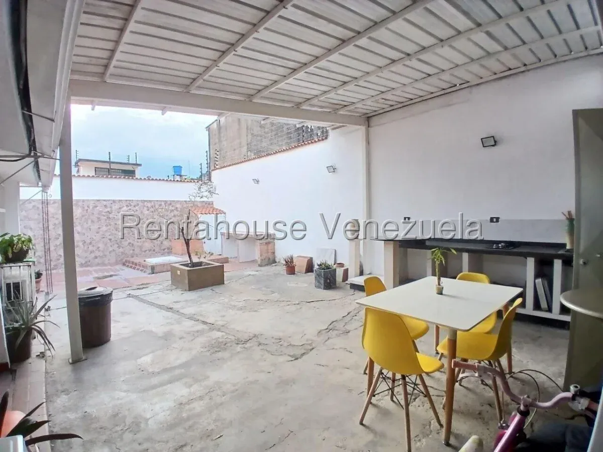 Acogedora Casa en Venta Urb. La Haciendita, Cagua, Edo. Aragua - 24