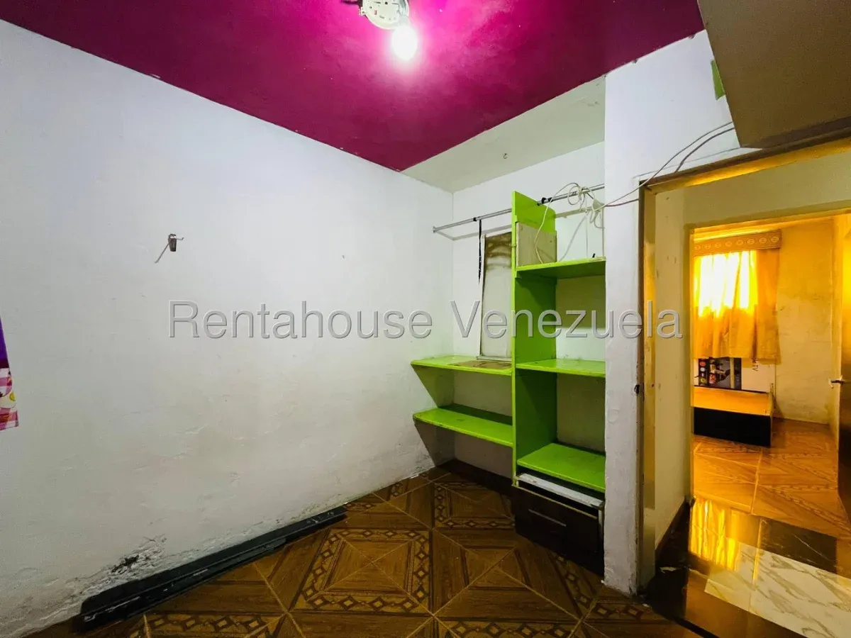Apartamento en Alquiler Semi Amoblado Urb. Madre María, Los Samanes, Maracay - 14