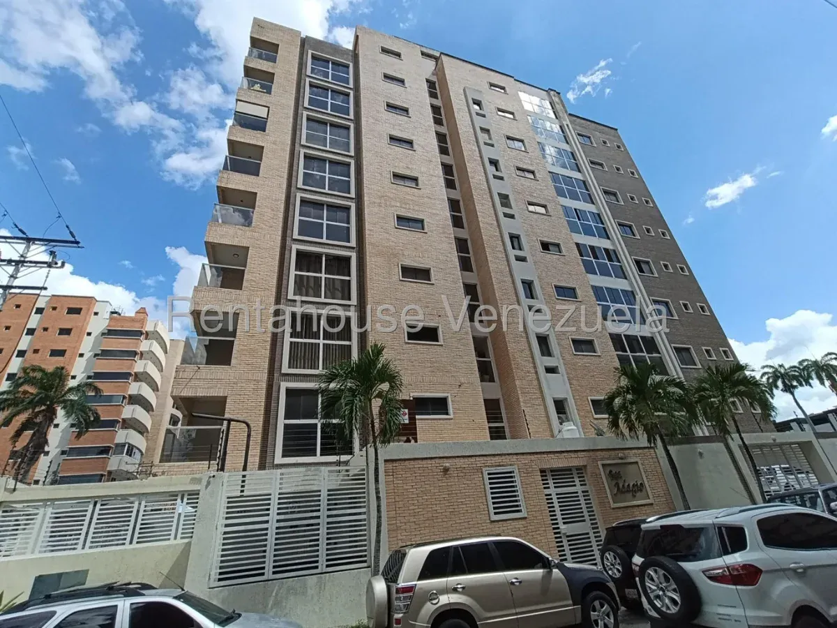 Exclusivo Apartamento en Venta Urb. La Soledad, Zona Norte de Maracay