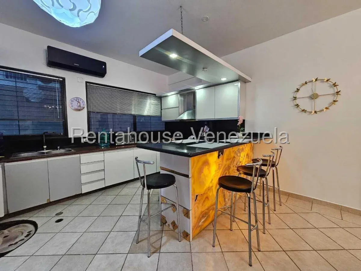 Hermoso Apartamento en Venta Urb. San Jacinto, Maracay, Edo. Aragua - 7