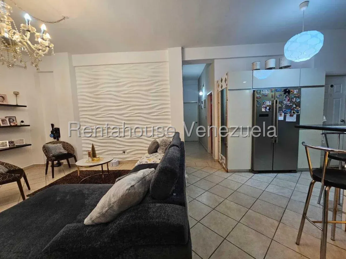 Hermoso Apartamento en Venta Urb. San Jacinto, Maracay, Edo. Aragua - 8