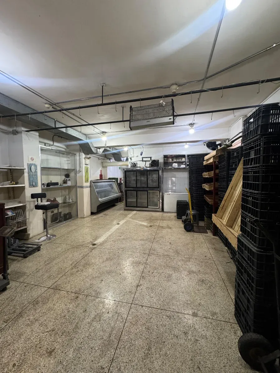 ALQUILER O VENTA  DE LOCAL A PIE DE CALLE EN SANTA TERESA ESQ. PALMITA 