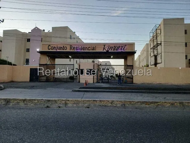 APARTAMENTO EN LOS HATICOS MARACAIBO MLS #26-12377
