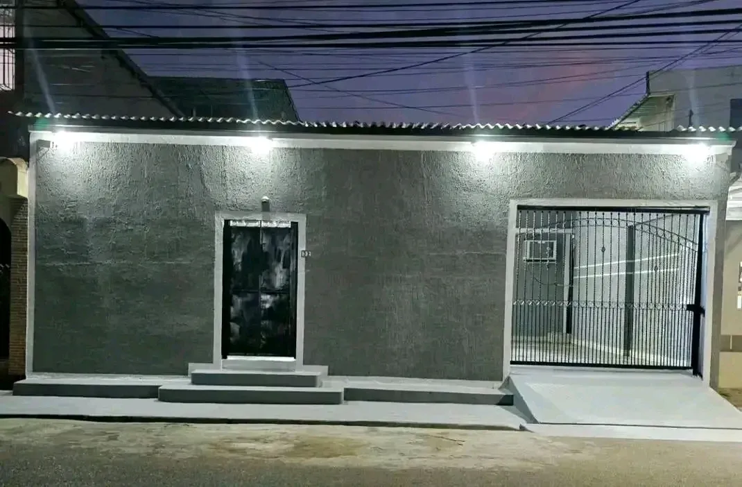 Moderna casa en venta sector Tierra Adentro a 50 mtrs de los bomberos - 2