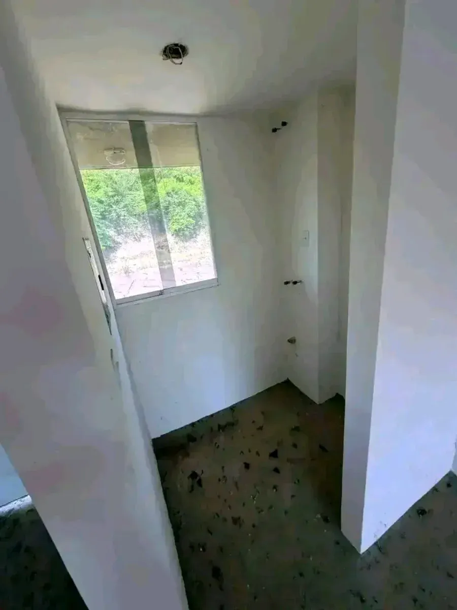 Vendo apartamento obra gris CR TERRAZAS de GUADALUPE NEGOCIABLE. Solo Clientes - 4