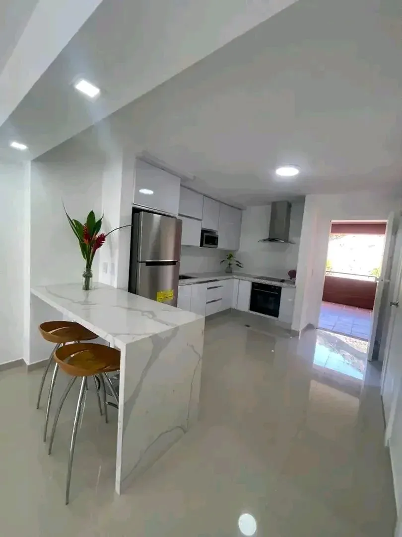¡Exclusivo Apartamento Moderno en Res. Isla Marina! Listo para Habitar - 3