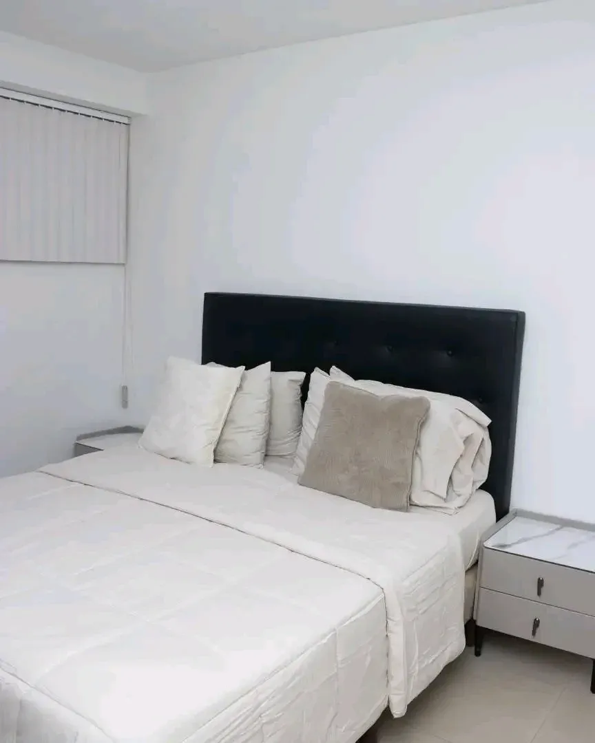 Vendo amoblado y equipado apartamento CR VILLASOL SUITES - 10