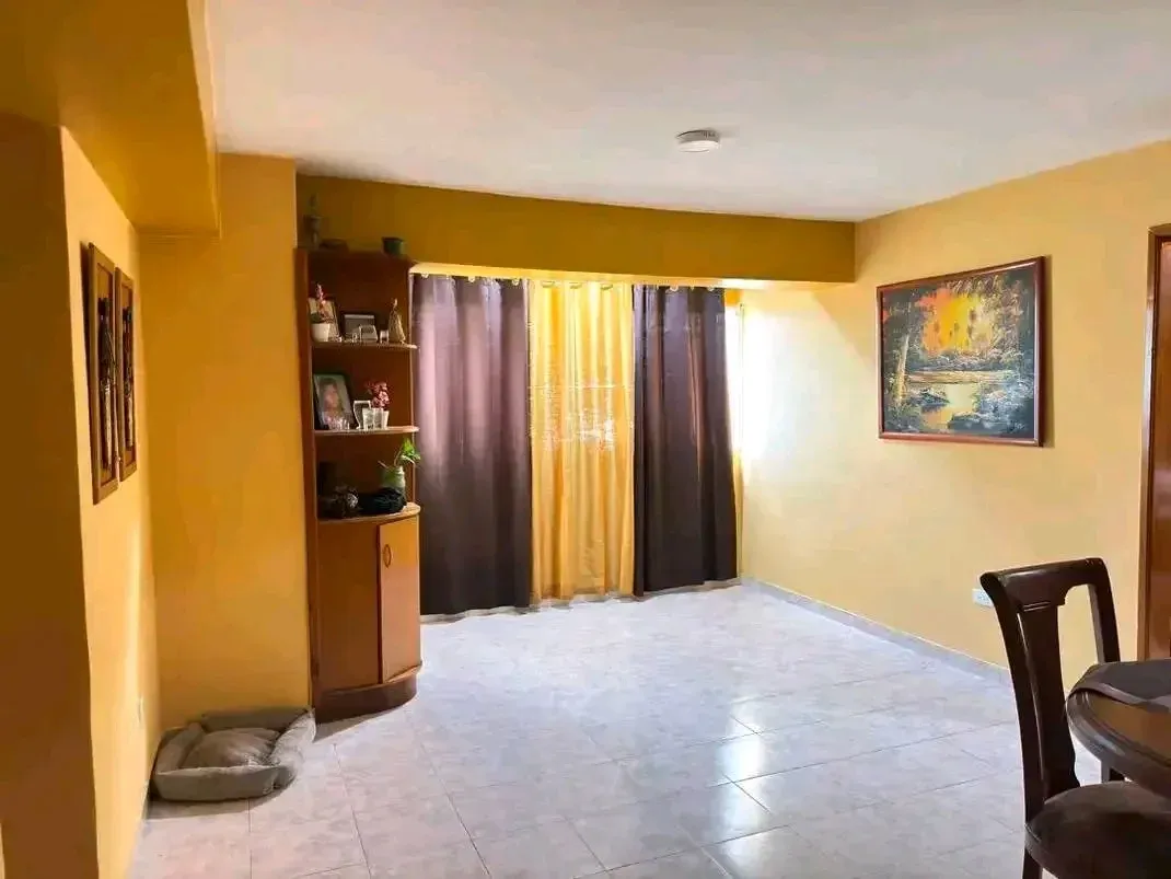 NEGOCIABLE Vendo apartamento en Puerto La Cruz - 4