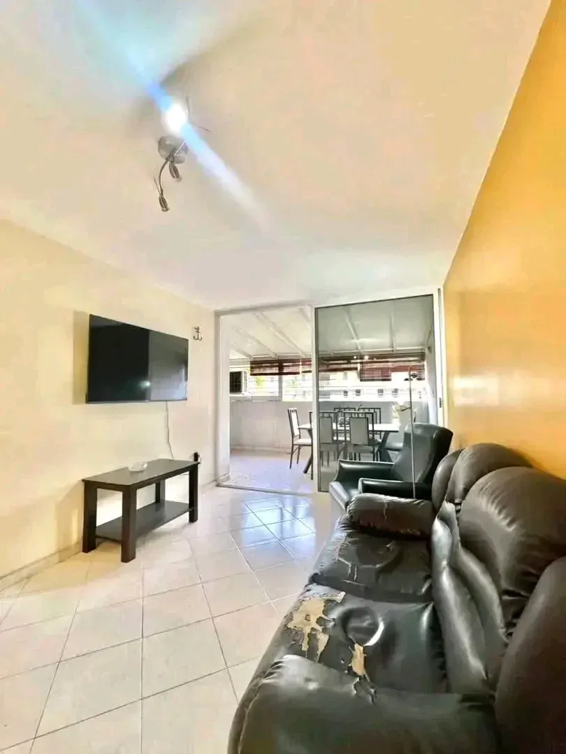 NEGOCIABLE Vendo apartamento en Puerto La Cruz - 5