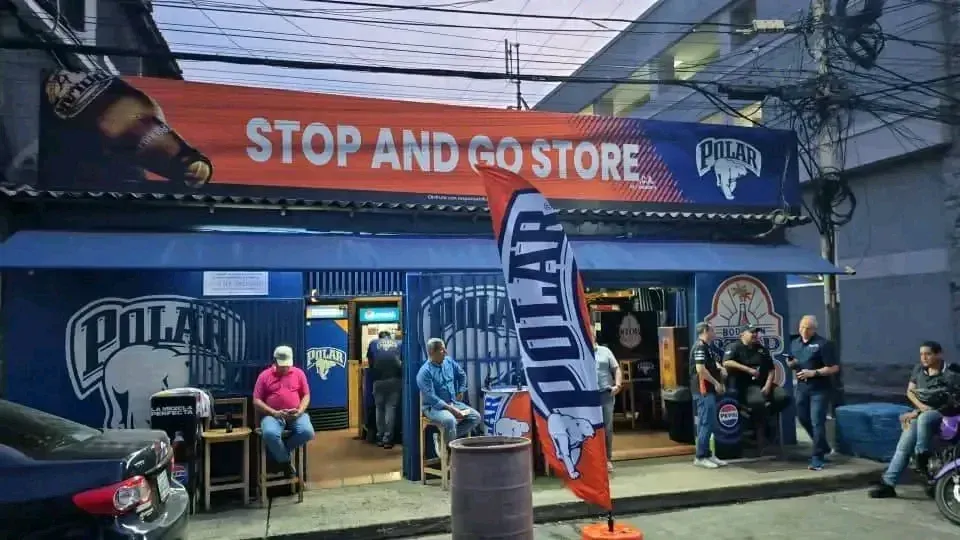 Vendo fondo de comercio de Licorería en Lecheria