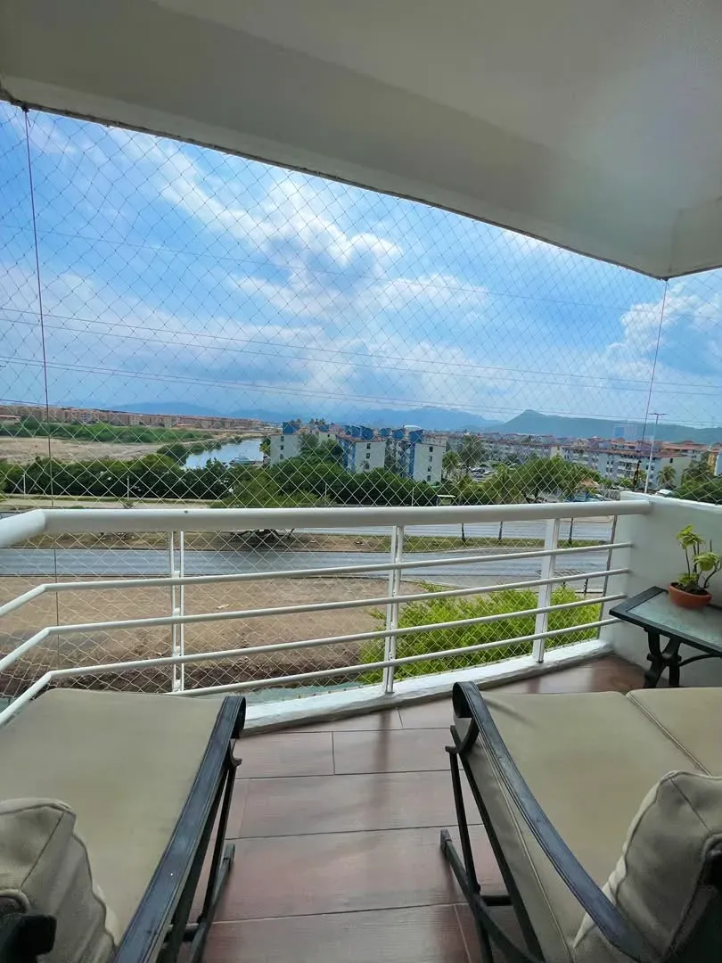 Moderno apartamento amoblado y equipado en Lecheria - 12
