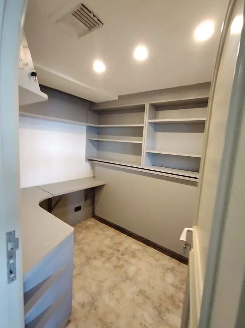¡Exclusivo apartamento en venta con espectacular vista al mar en Res. Costa Dorada! - 2
